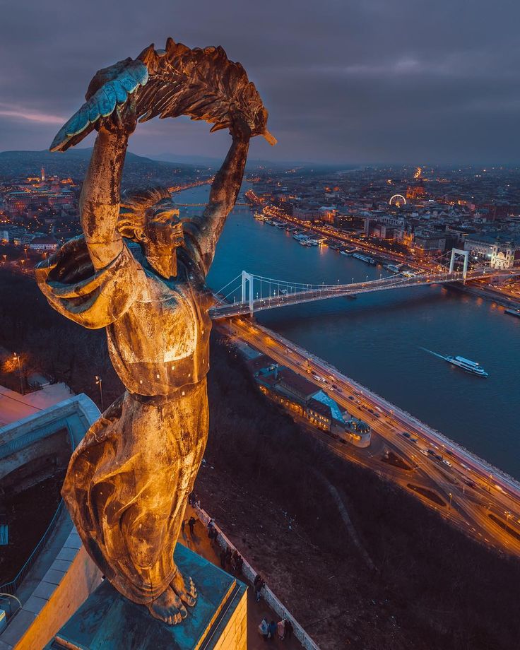 6c0dea49-1fb2-4f08-bc83-bb61a8d7b614