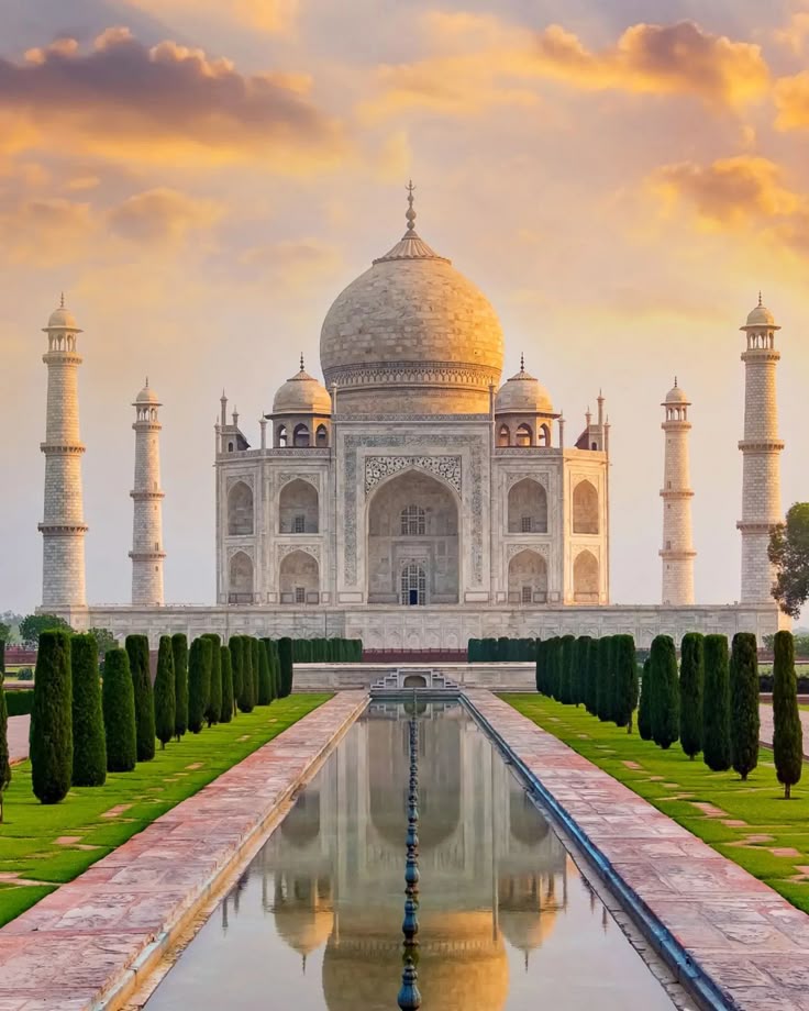 Taj Mahal ad Agra, Uttar Pradesh, India @Tanarch