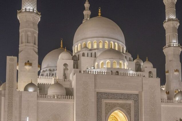 5D4N  Ultimate UAE Experience